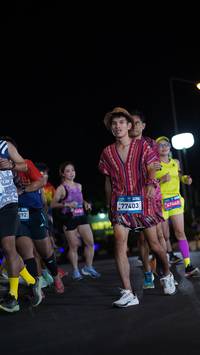 BIB: 292, 77403, 47440
                            <button type="button" onclick="openModal(23109914)" class="btn btn-primary btn-sm float-right btn-popup" data-toggle="modal" data-target=".modal-high-quality">
                        <i class="fas fa-shopping-cart"></i> Add to Cart
                    </button>
                                            <button type="button" onclick="isThisMe(23109914, true)" class="btn btn-success btn-sm float-right btn-popup btn-isme hidden" data-toggle="tooltip" data-placement="bottom" title="นี่คือรูปของคุณใช่ไหม คลิกที่นี่เพื่อเอาเข้าอัลบั้ม">
                        <i class="fas fa-plus"></i> Add to album
                    </button>
                    <button type="button" onclick="isThisMe(23109914, false)" class="btn btn-warning btn-sm float-right btn-popup btn-isnotme hidden">
                        <i class="fas fa-ban"></i> Remove from album
                    </button>